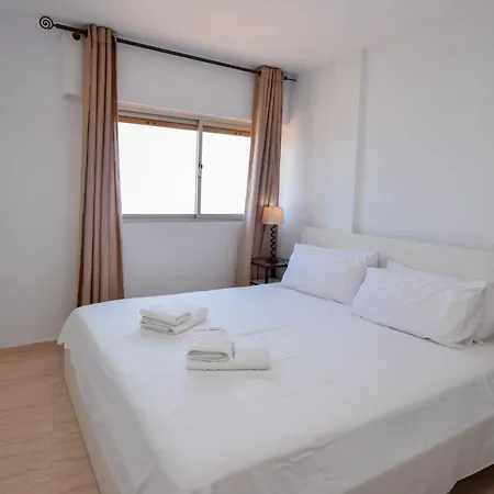 Ref 318 * Fuengirola